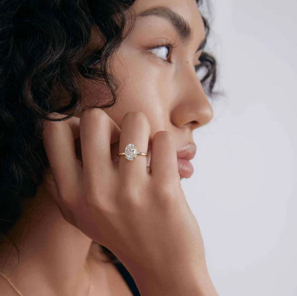 Minimalist Oval Diamond Ring