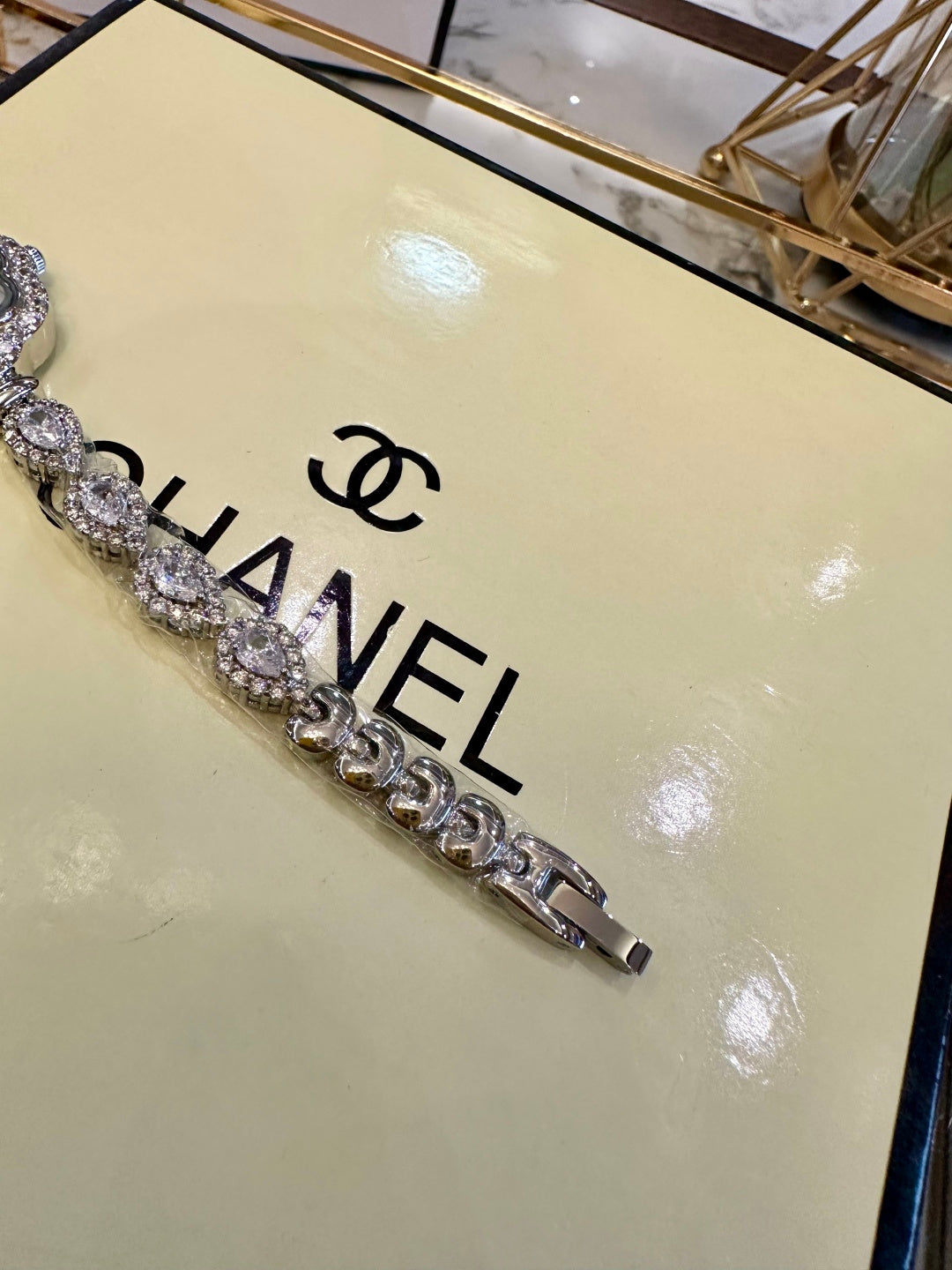 Ch-Inspired Bloom Crystal Watch