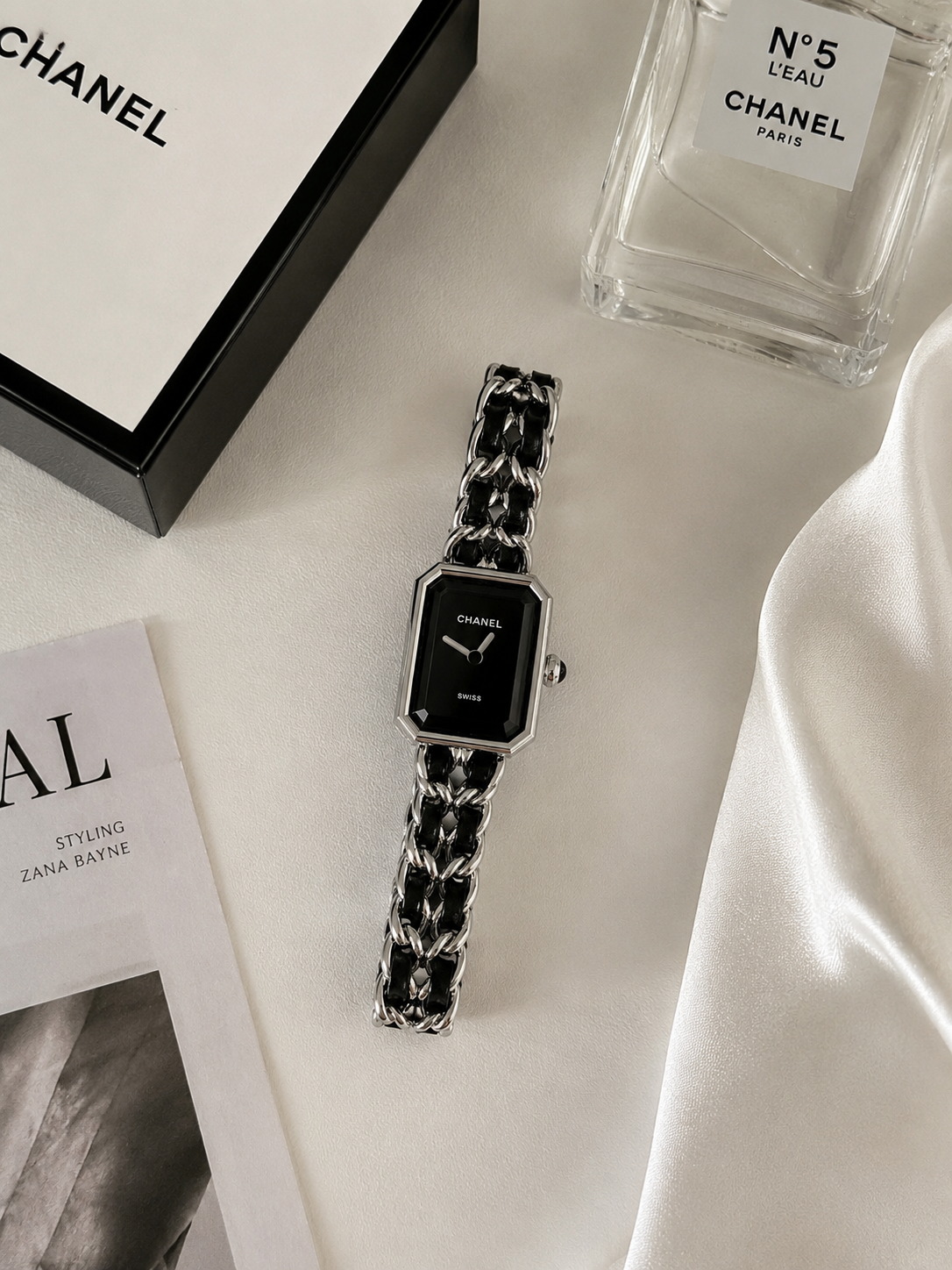 CH Première Ceramic Watch – Black Dial & Chain Bracelet