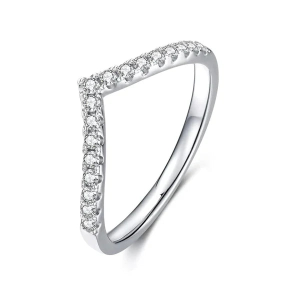 half eternity v-shape ring