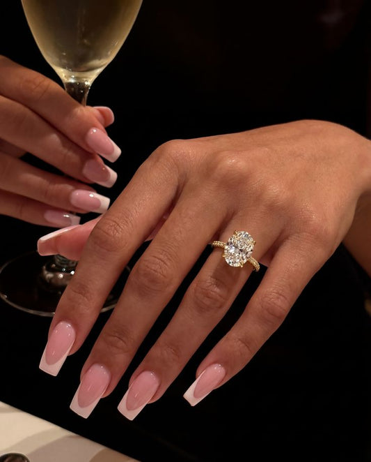 Oval Moissanite Rings