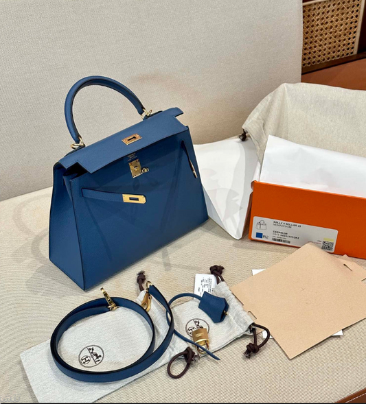 Discover Our Sister Boutique, Elis Paris