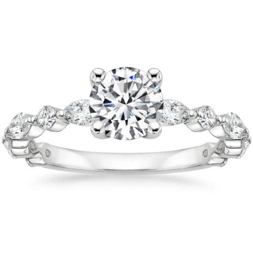 oval halo engagement rings