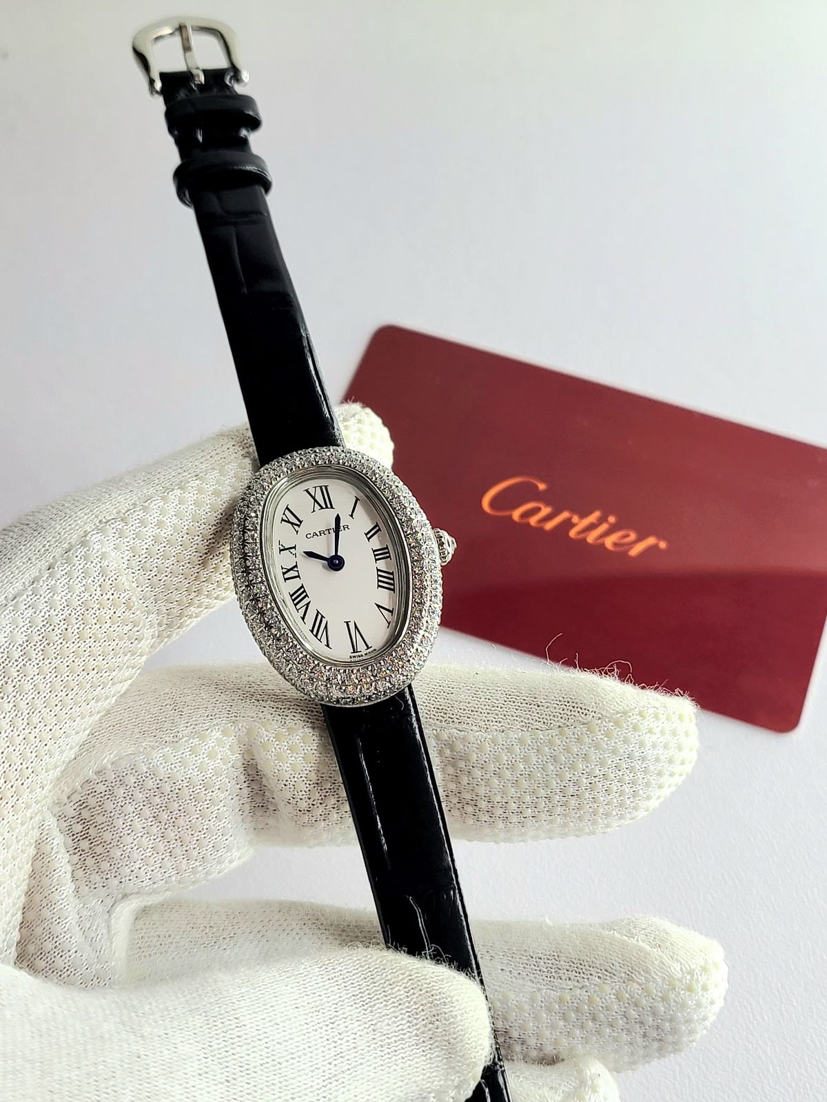 Luxury Oval Crystal Watch with  Crocodile Leather Strap