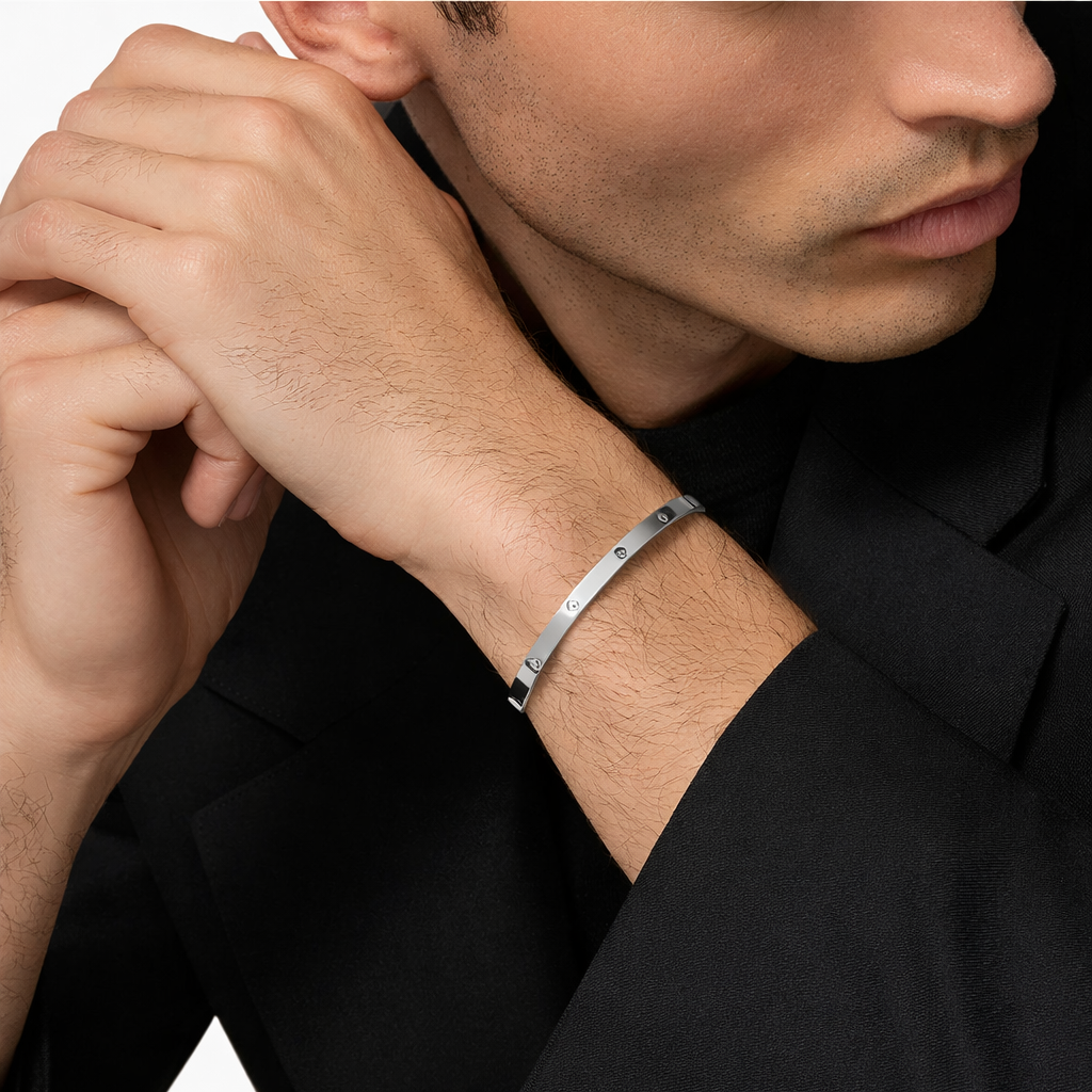 Classic Screw Love Bracelet