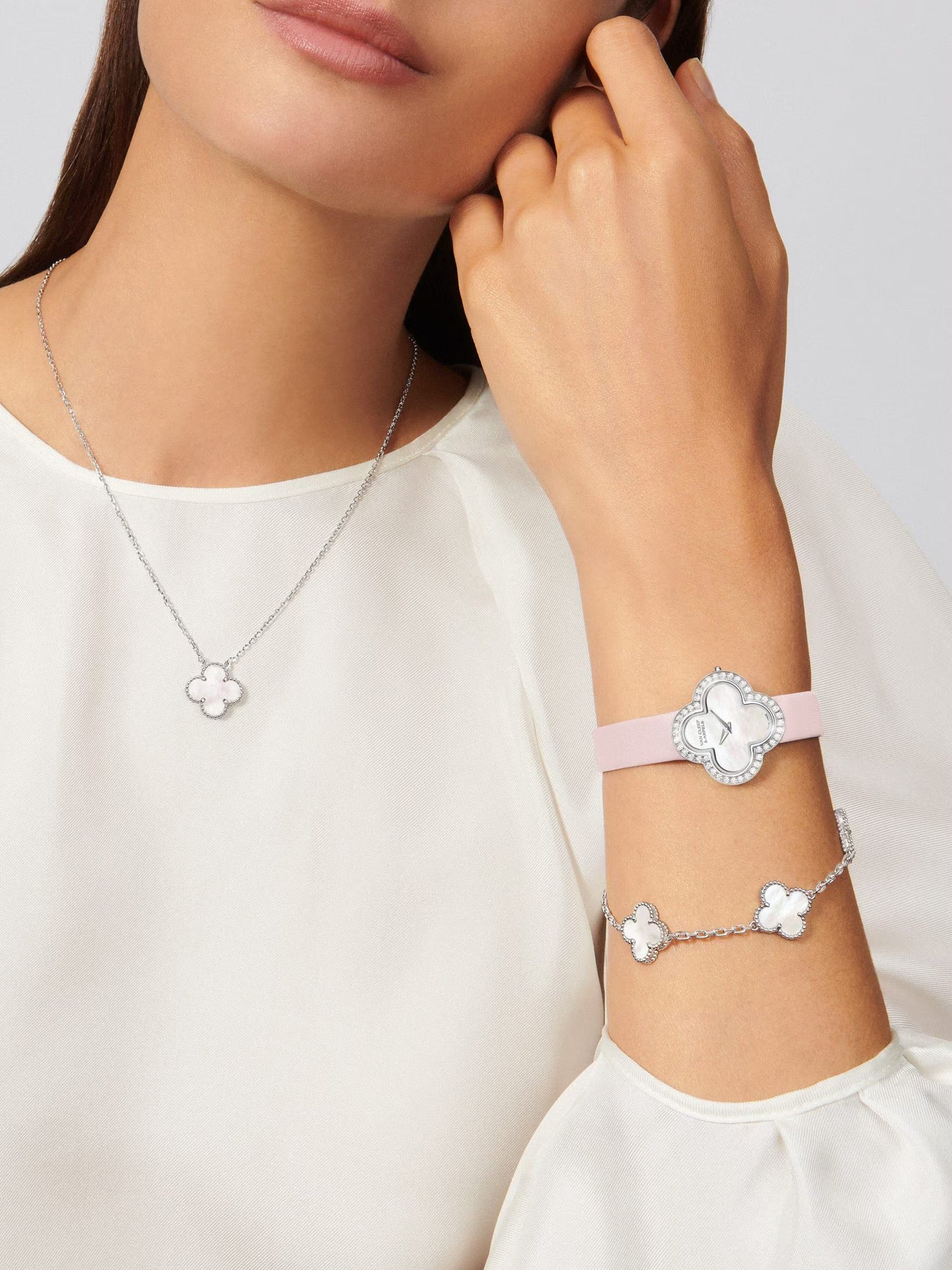 Cleef Crystal Watch – Leather Strap