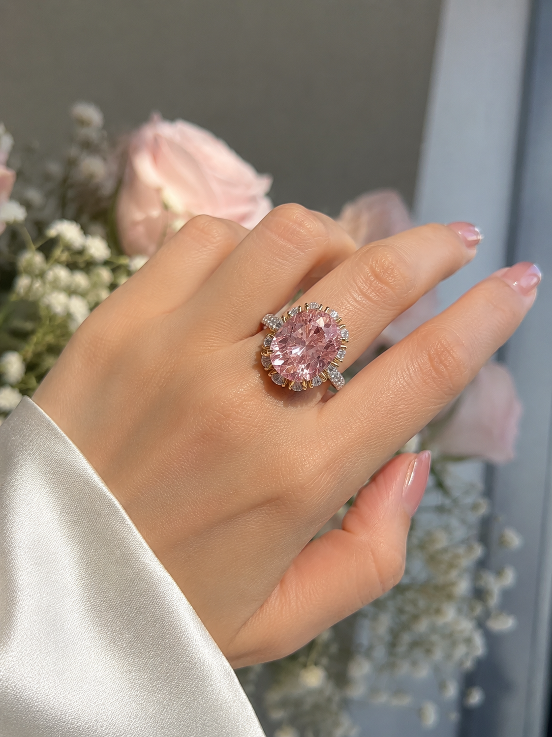 Blush Royale Halo Ring – Pink Diamond-Inspired Statement Ring