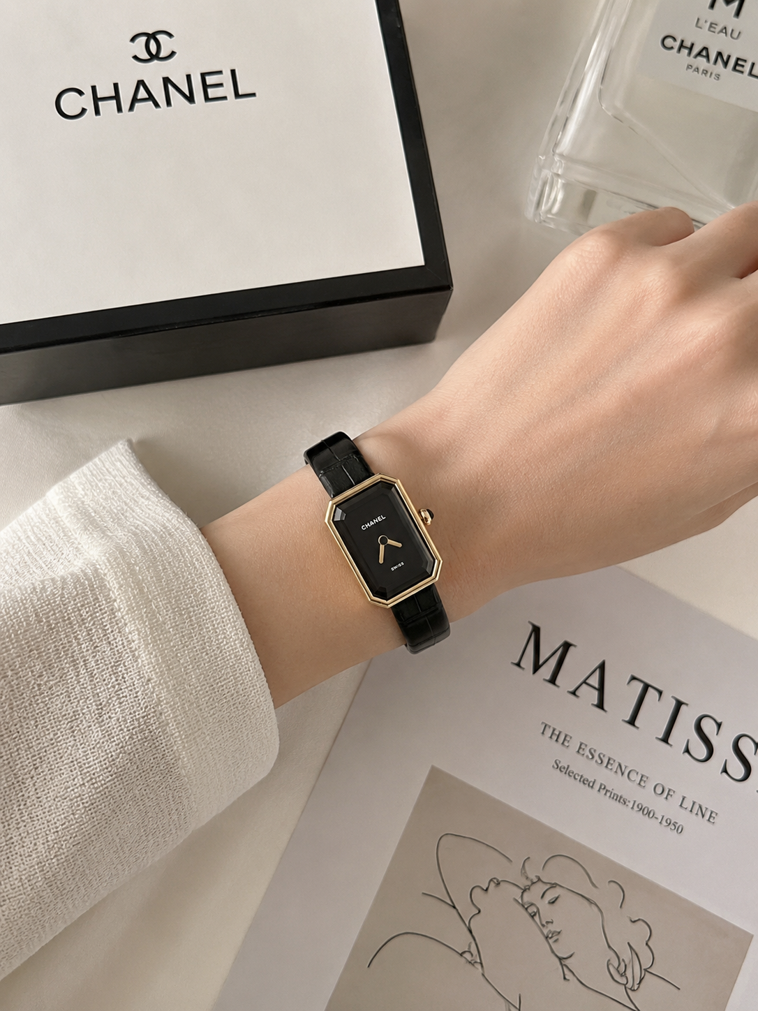 CH Première Ribbon Watch – Black Leather Strap