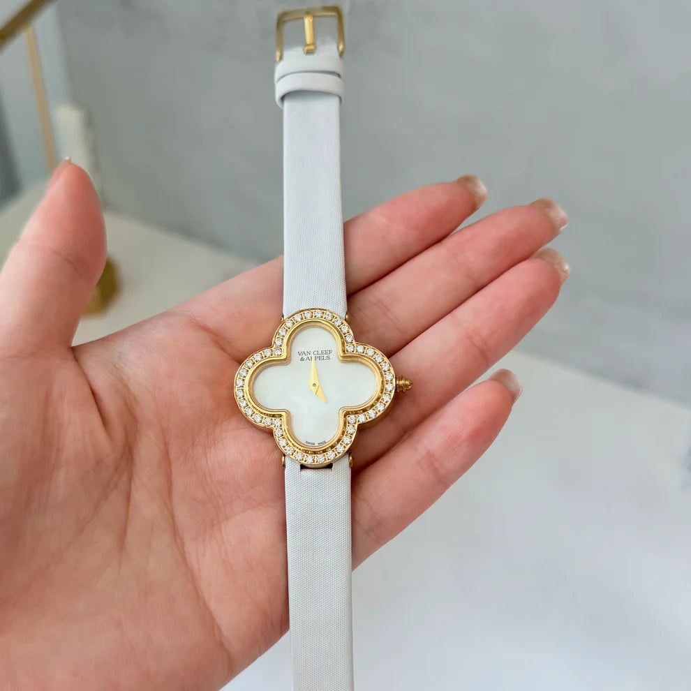 Cleef Crystal Watch – Leather Strap