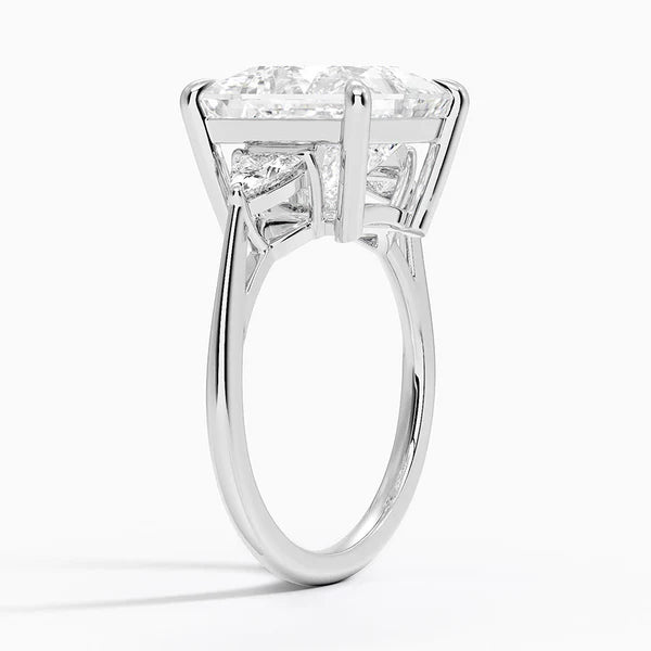 Princess cut Three Stones Ring