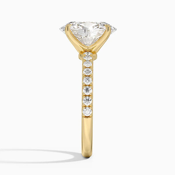 Oval Moissanite Engagement Rings
