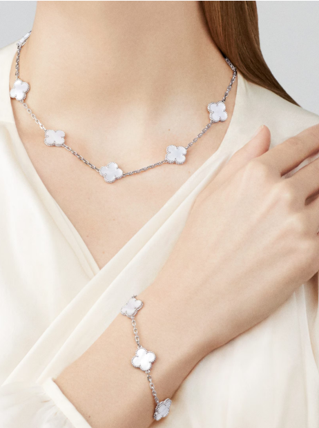 Clover Bracelet – 5 Motifs