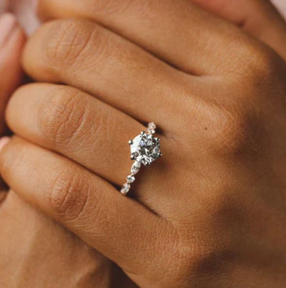 Classic Oval Engagement Ring