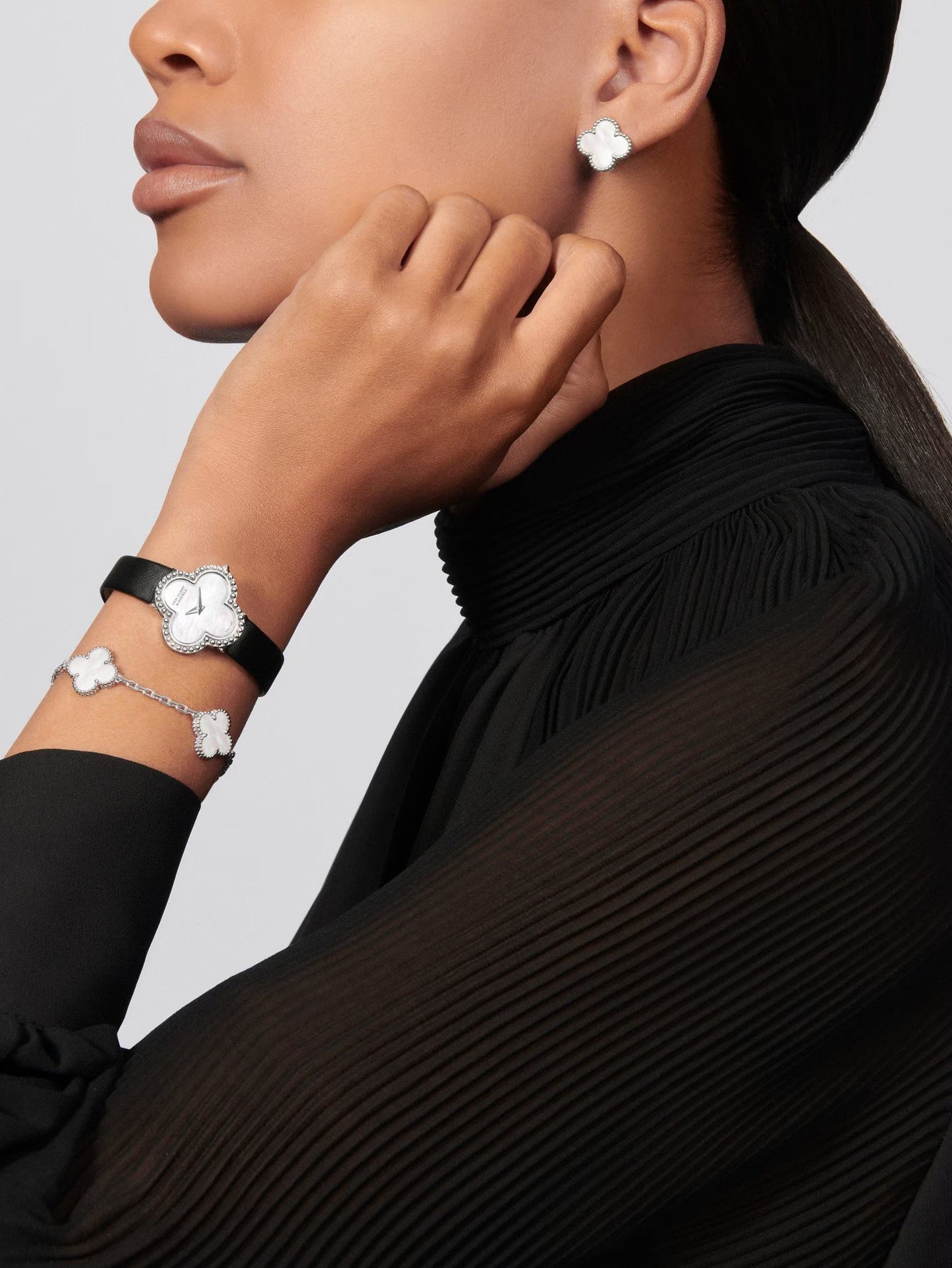 Cleef Crystal Watch – Leather Strap