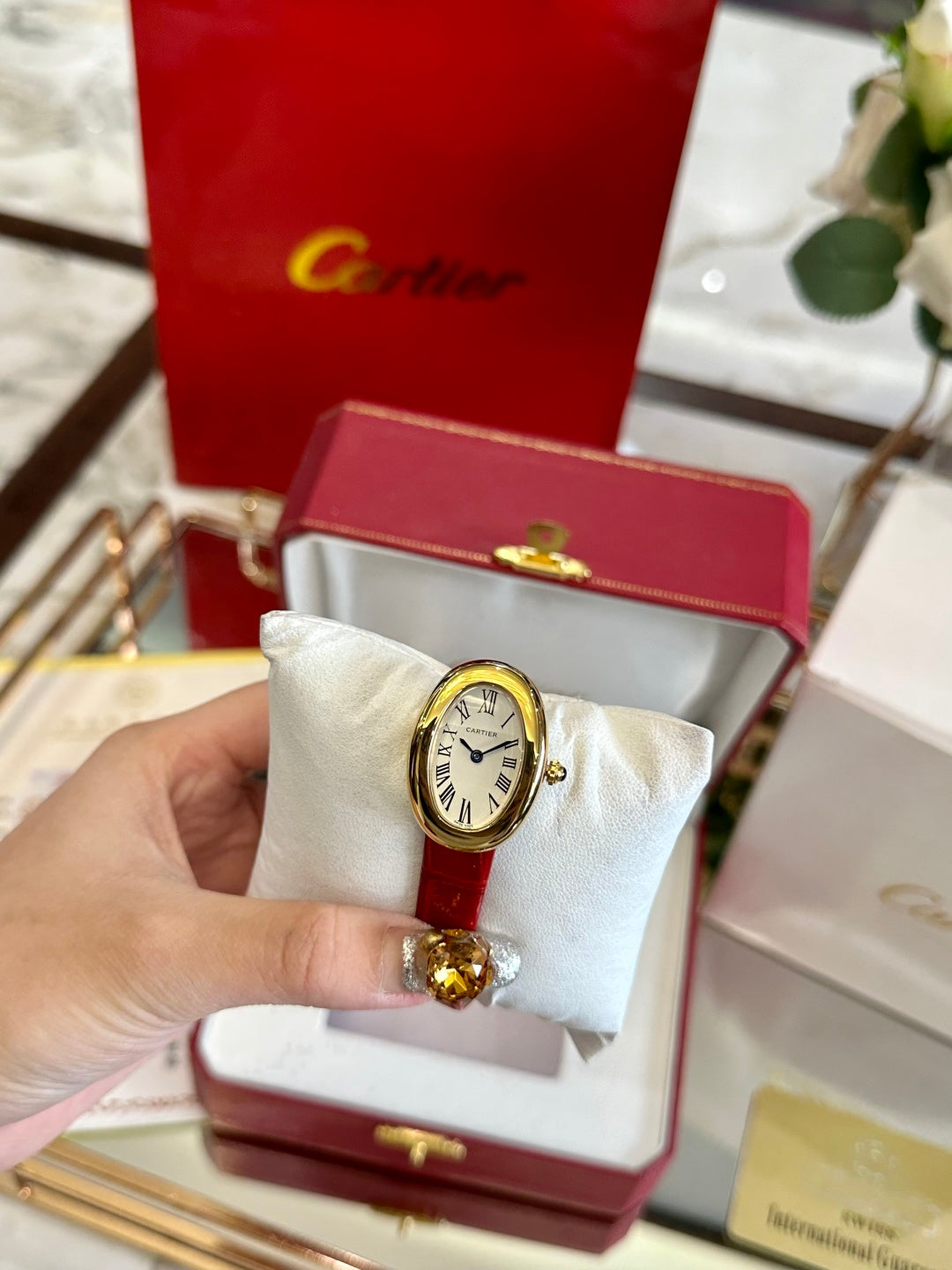 Oval Heritage Crocodile Leather Watch