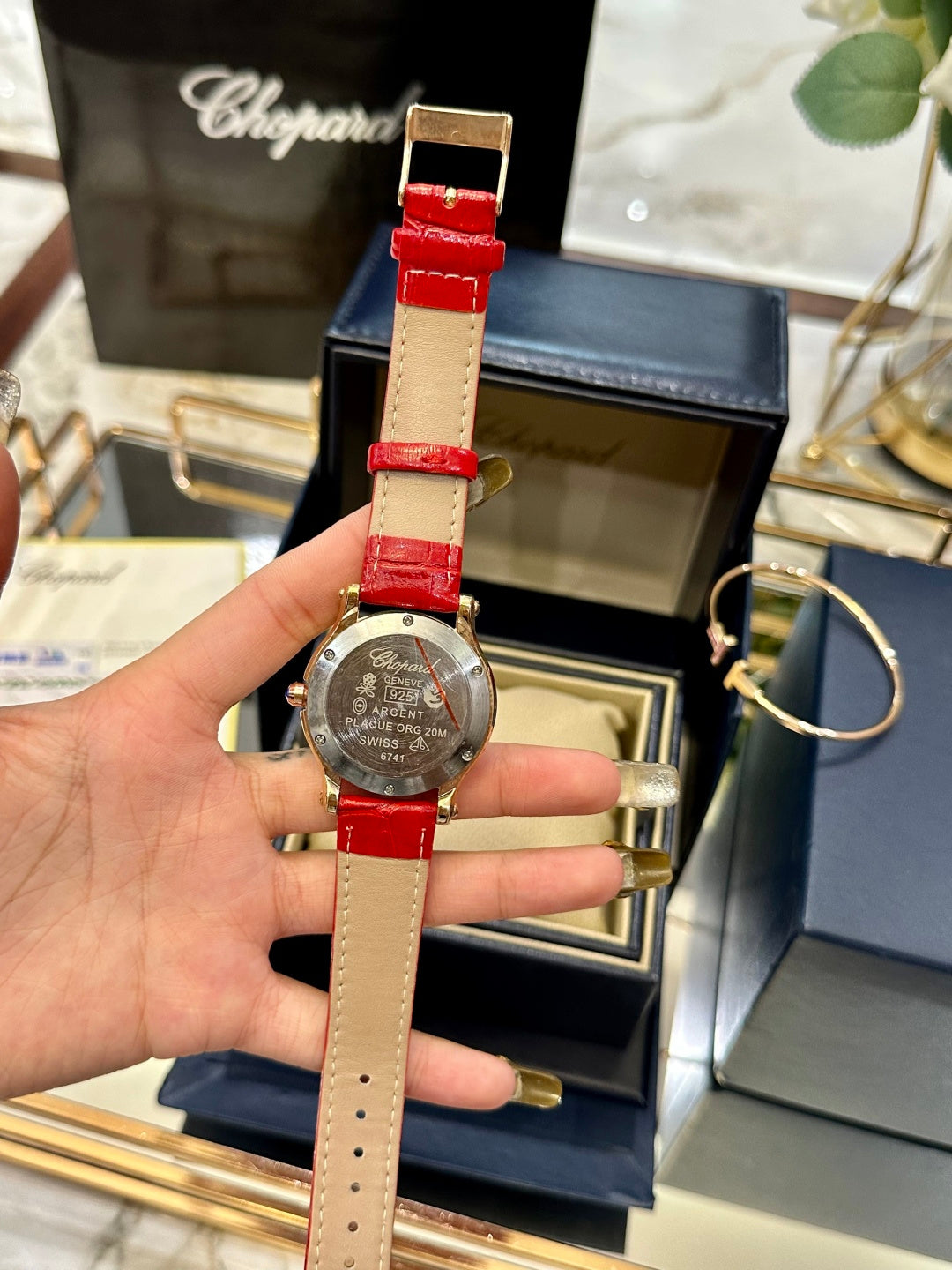 Imperiale Floating Diamonds Red Leather Watch Set
