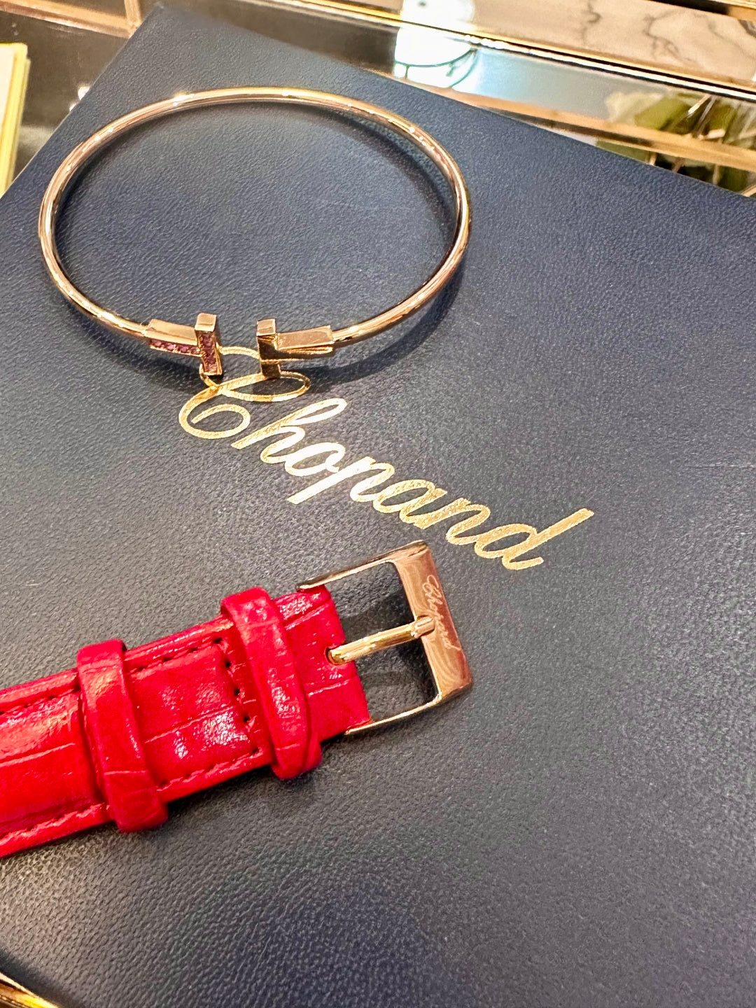 Imperiale Floating Diamonds Red Leather Watch Set