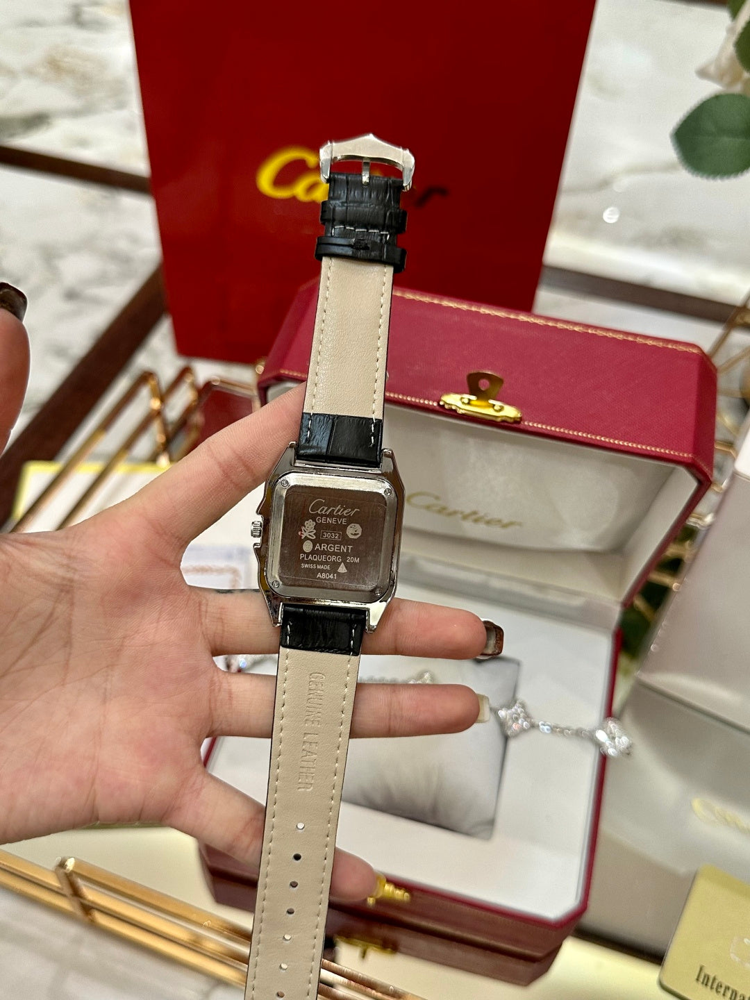 Diamond Bezel Leather Watch Set – Silver Edition