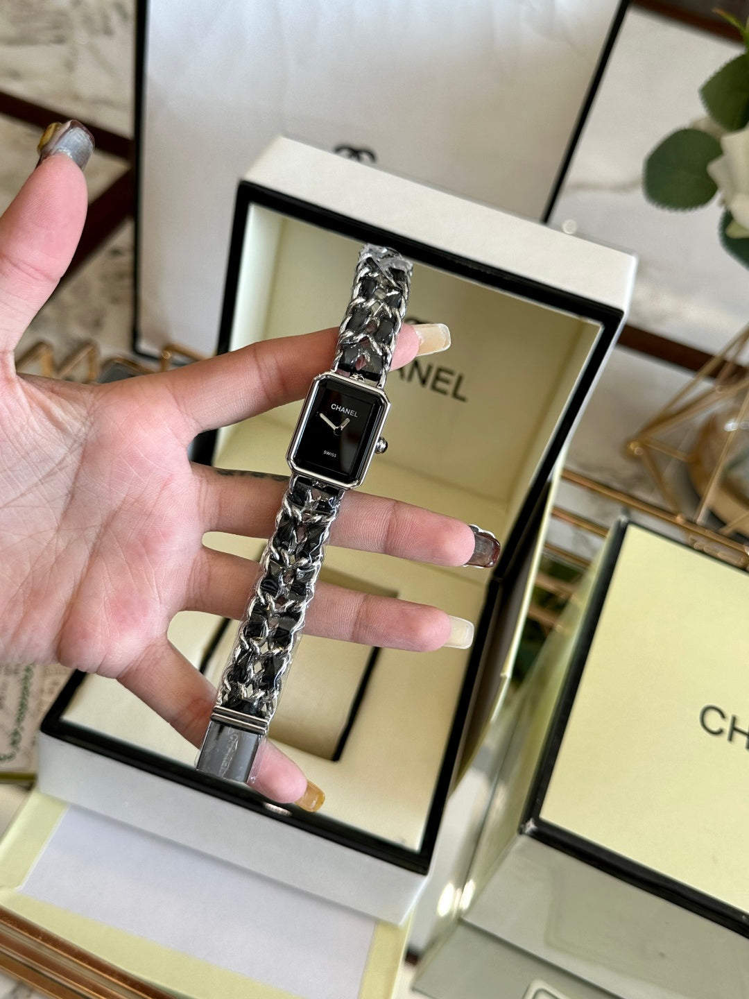 CH Première Ceramic Watch – Black Dial & Chain Bracelet
