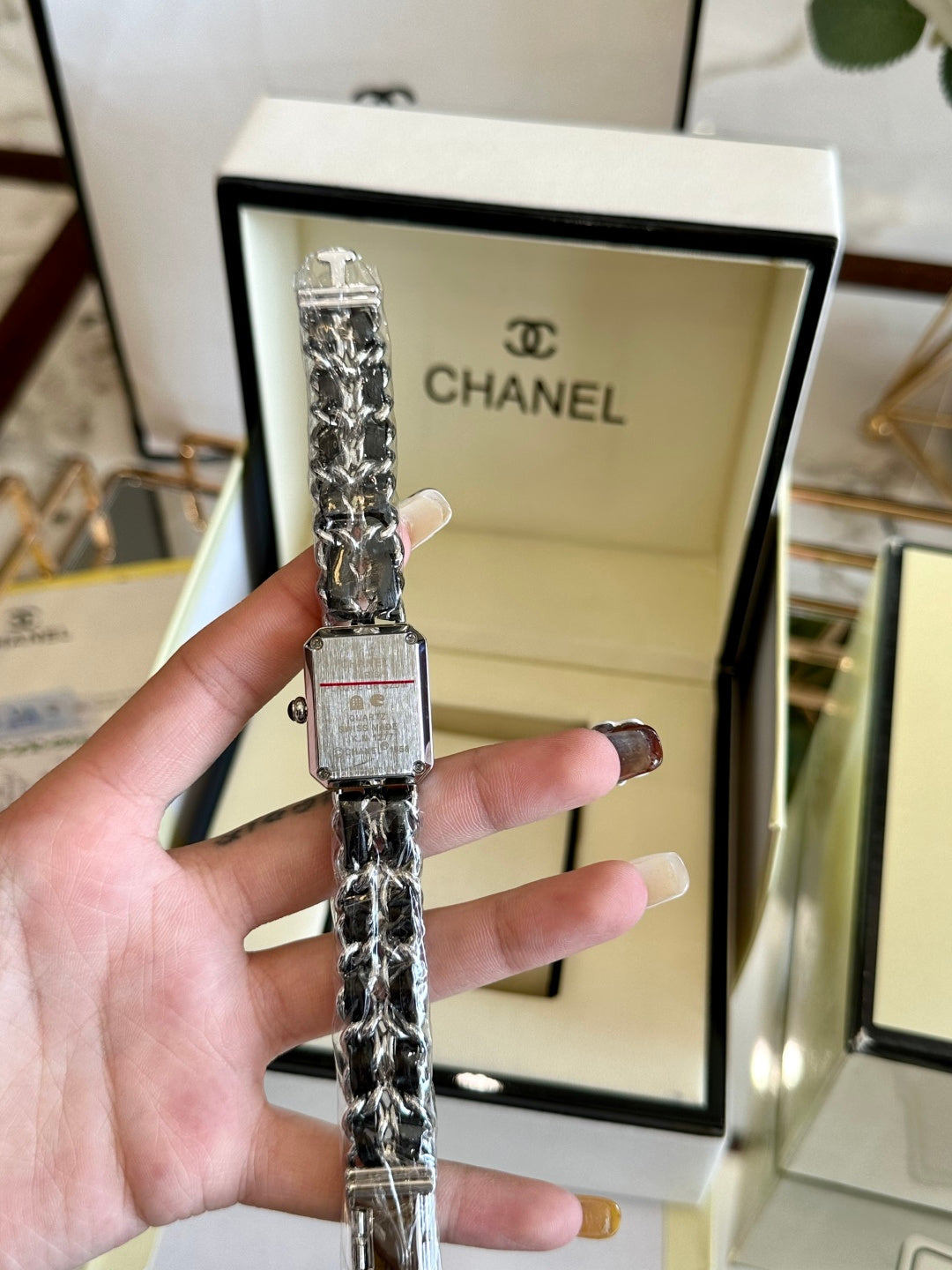CH Première Ceramic Watch – Black Dial & Chain Bracelet