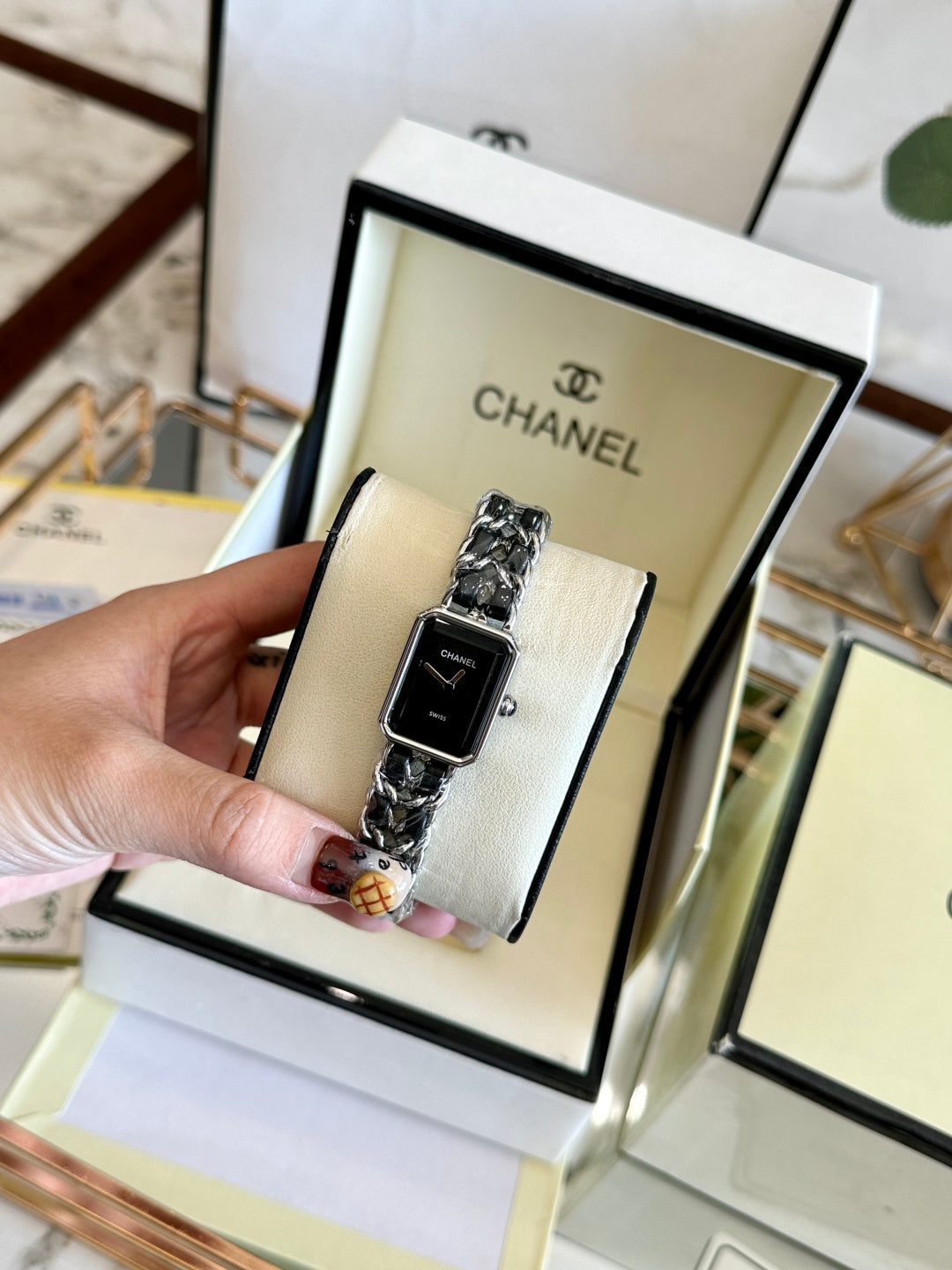 CH Première Ceramic Watch – Black Dial & Chain Bracelet