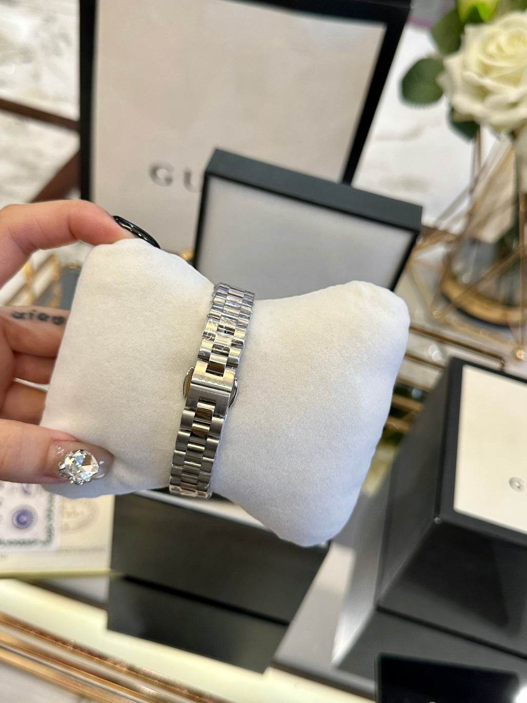 Luxury Silver Women's Watch | Elegant Quartz Waterproof Watch