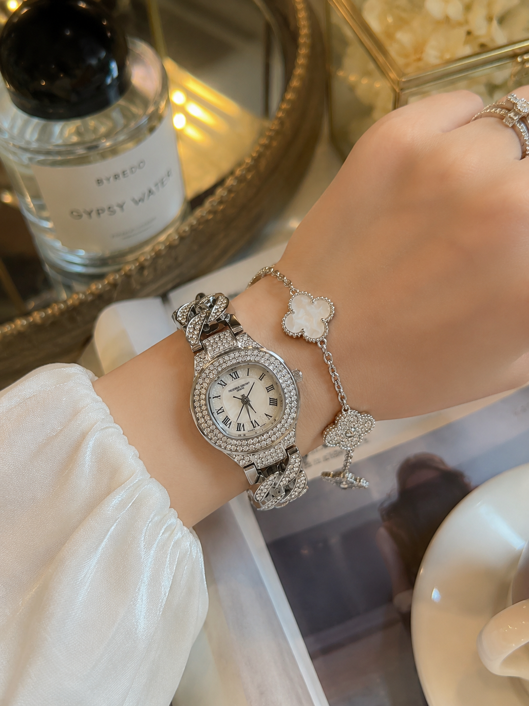 Luxury Crystal Watch & Clover Bracelet Set – Silver Edition