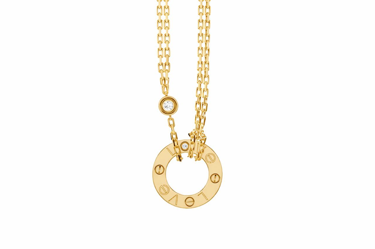 Classic Love Circle Pendant Necklace